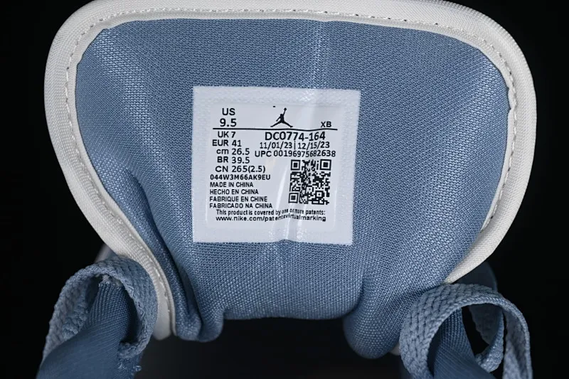 All categories Air Jordan Jordan series basketball shoes Air Jordan 1 Low G version pure original Air Jordan 1 Low AJ1 Joe 1 white blue red toe low-top cultural casual sneakers DC0774-164